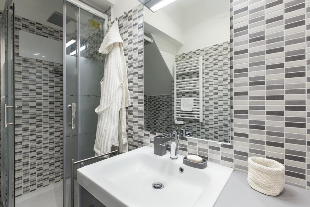 Urbana Lodge, Monti Rome Bagian luar foto
